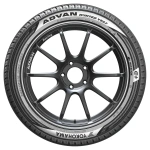Yokohama 255/35R21 98W ADVAN WINTER V907 XL - Image 4